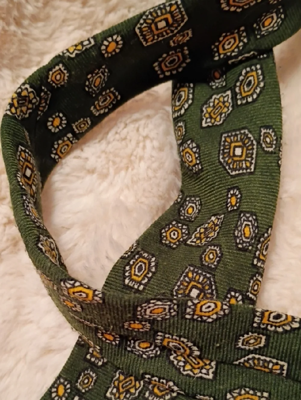 Vintage Royal Challenge By Wembley Necktie